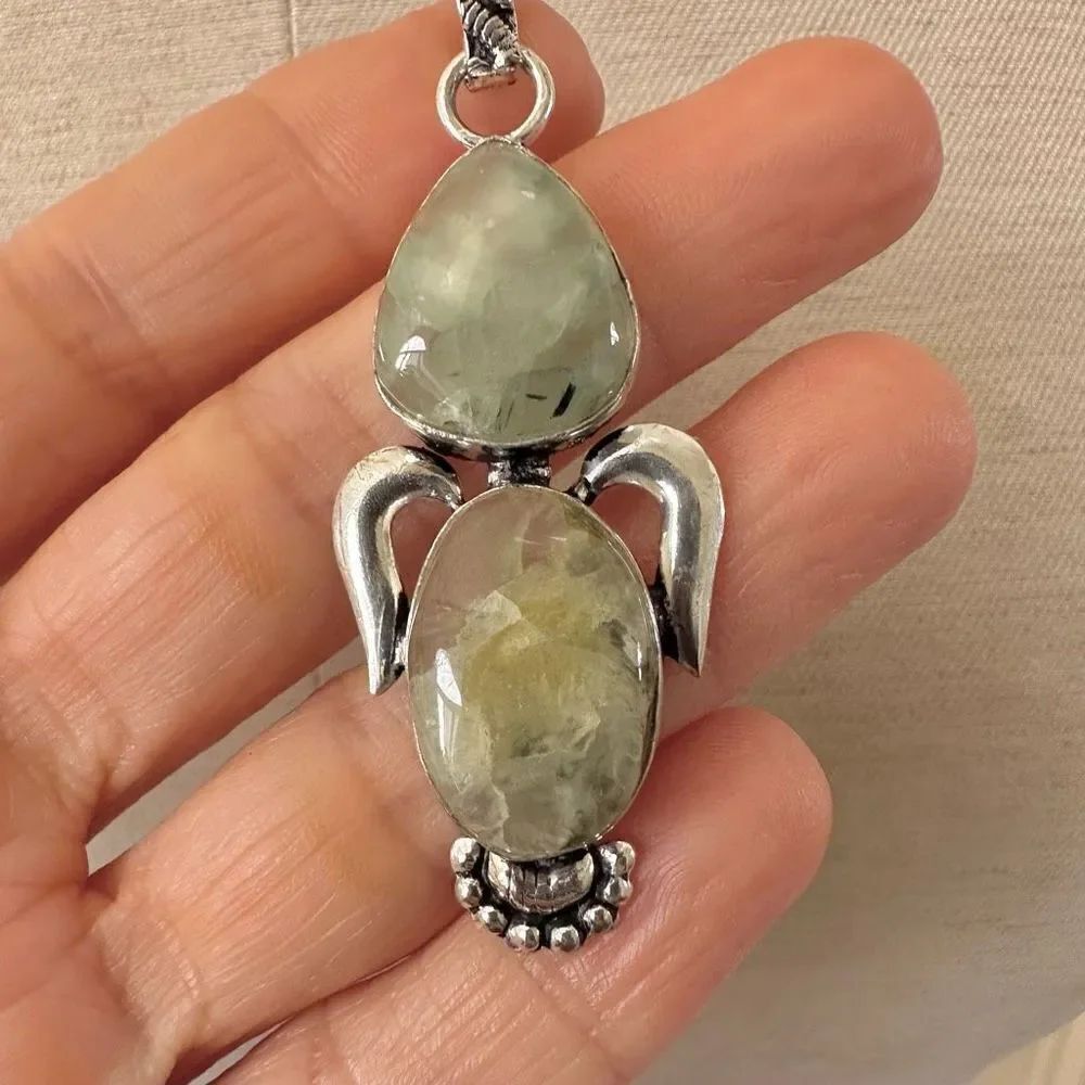 Prehnite silver pendant necklace